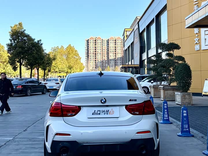 Фото 4 - BMW 1 Series