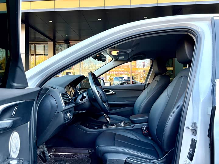 Фото 7 - BMW 1 Series