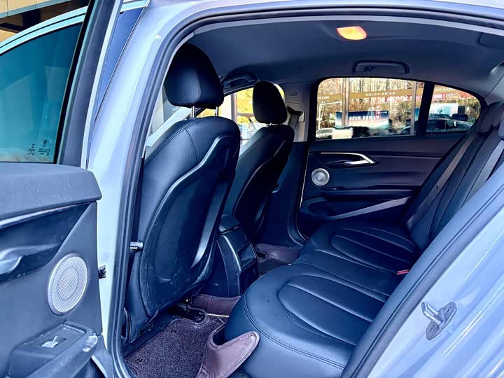 Фото 8 - BMW 1 Series