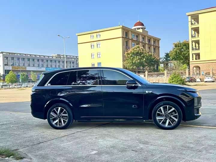 Фото 3 - LiXiang L8