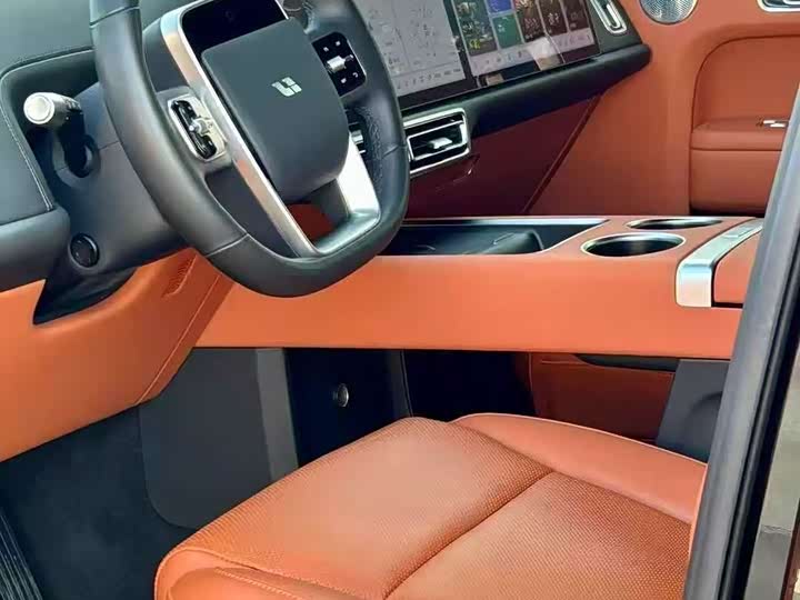 Фото 4 - LiXiang L8