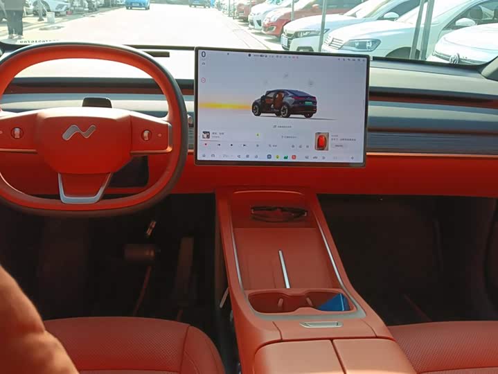 Фото 12 - Nio Onvo L60