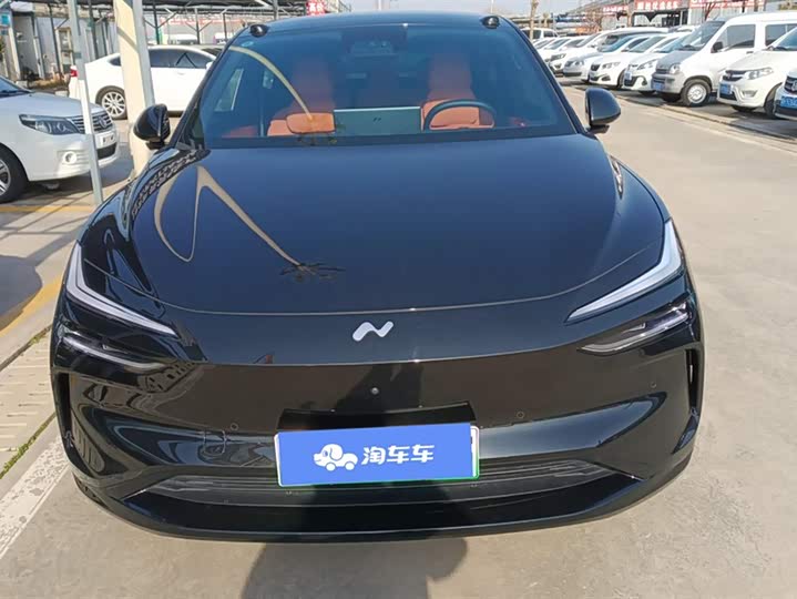 Фото 2 - Nio Onvo L60