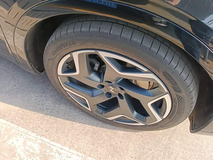 Фото 6 - Nio Onvo L60