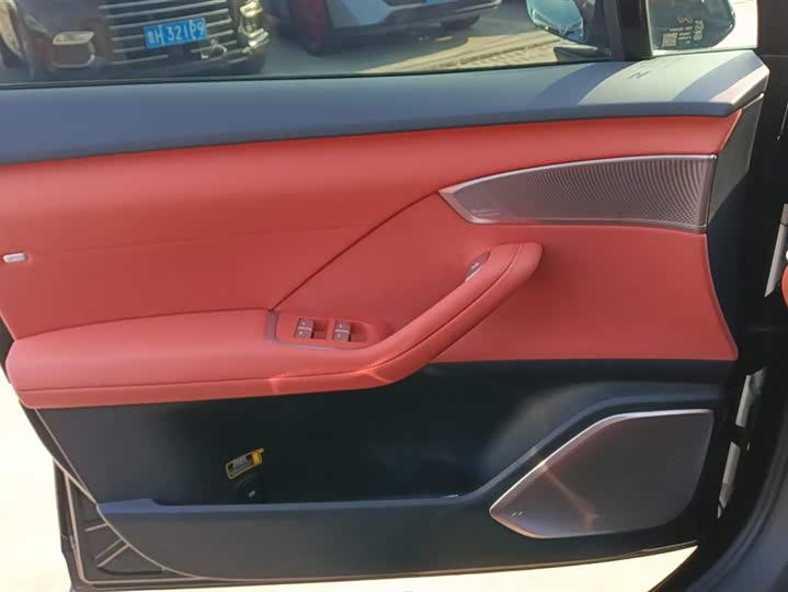 Фото 7 - Nio Onvo L60