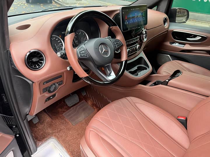 Фото 10 - Mercedes-Benz Vito