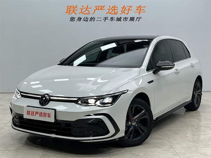 Фото 1 - Volkswagen Golf