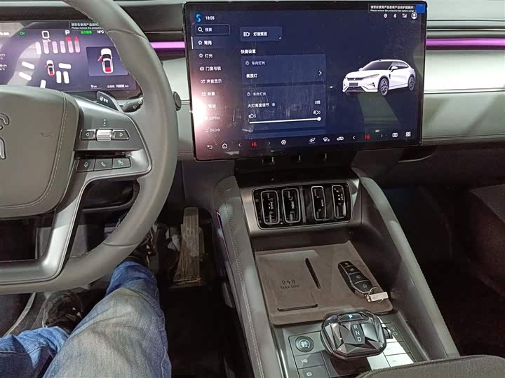 Фото 20 - BYD Song L