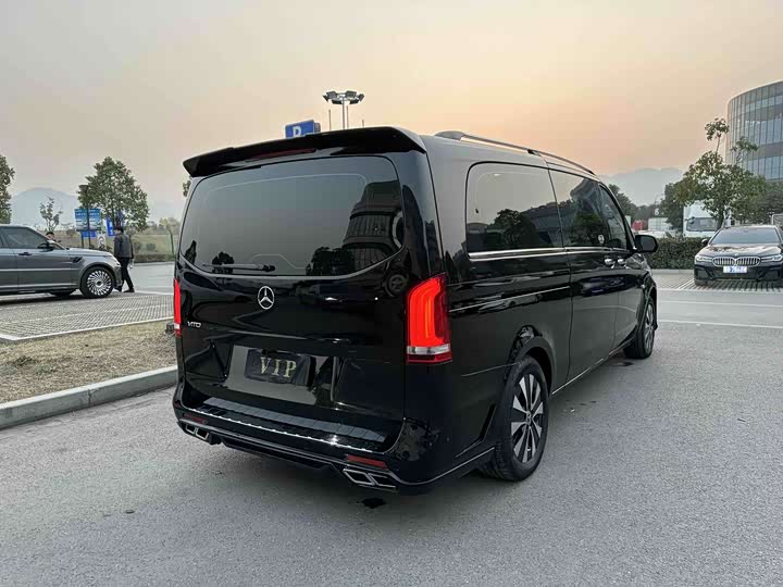 Фото 5 - Mercedes-Benz Vito