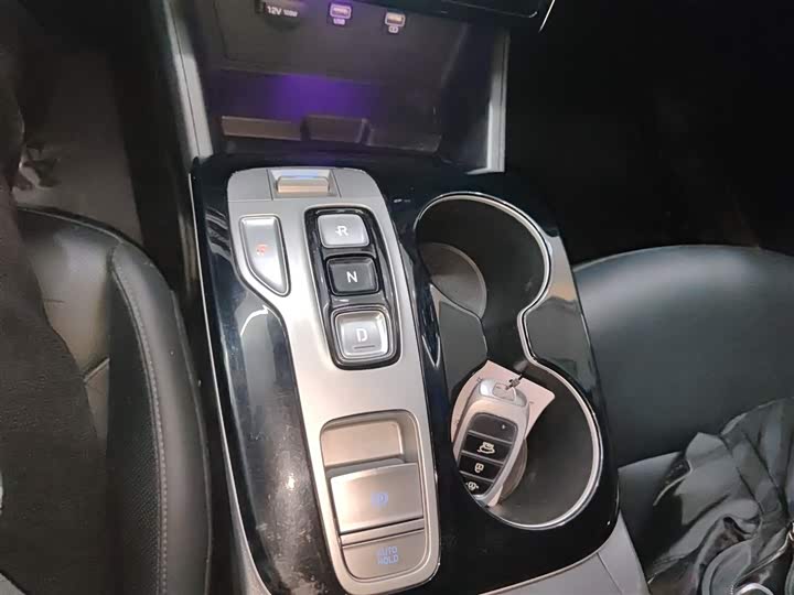 Фото 14 - Hyundai Tucson L