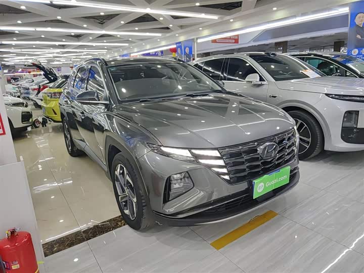 Фото 4 - Hyundai Tucson L