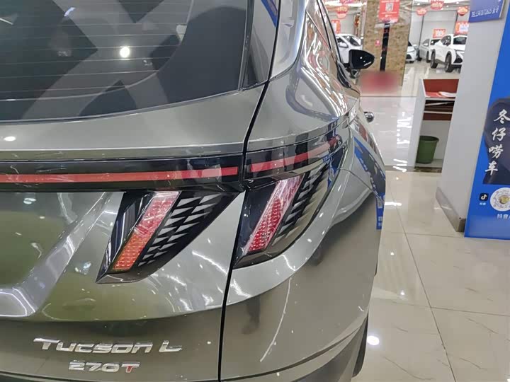 Фото 8 - Hyundai Tucson L