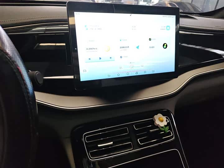 Фото 13 - BYD Qin Plus