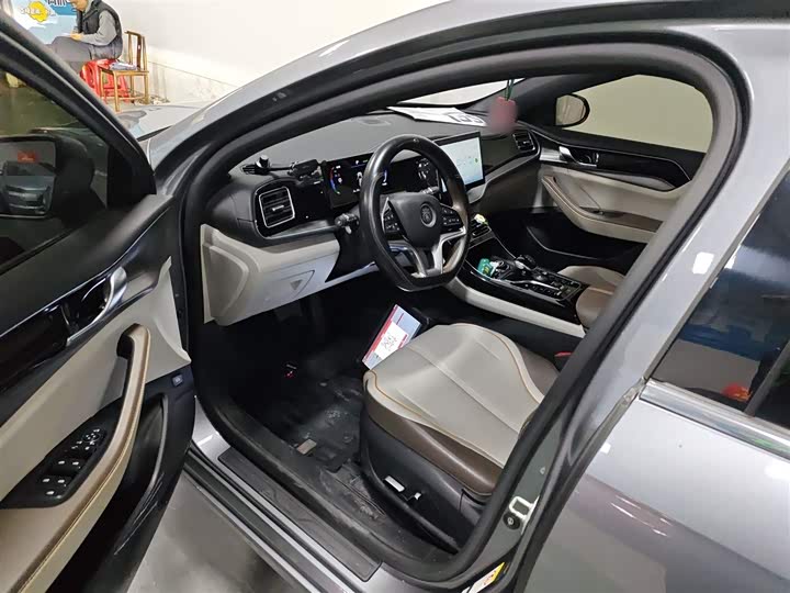 Фото 16 - BYD Qin Plus