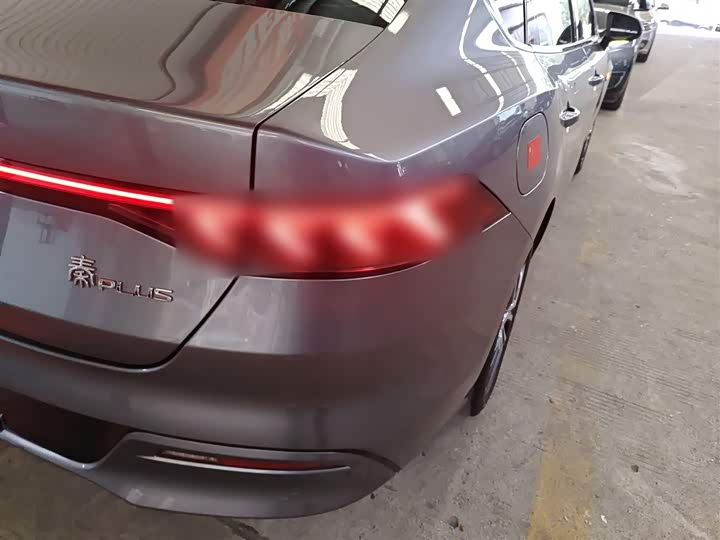 Фото 8 - BYD Qin Plus