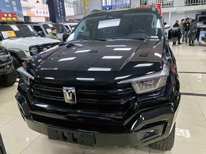 Фото 3 - Tank 400 Hybrid