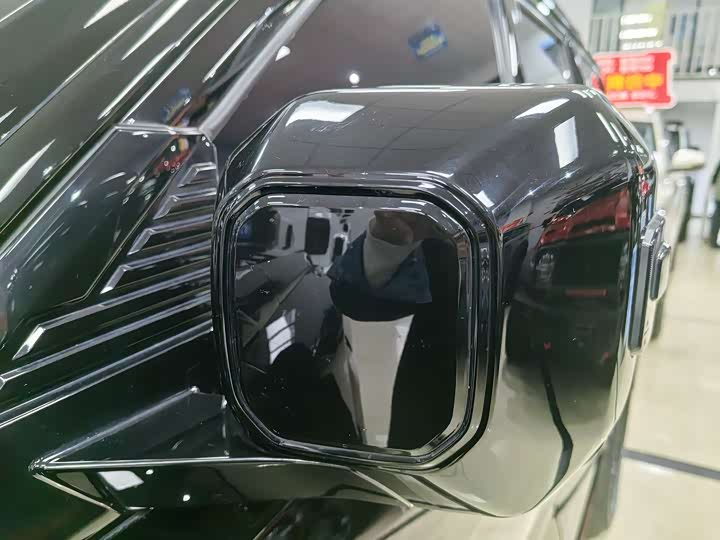 Фото 5 - Tank 400 Hybrid