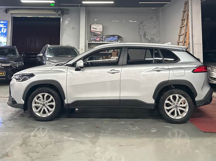 Фото 3 - Toyota Frontlander