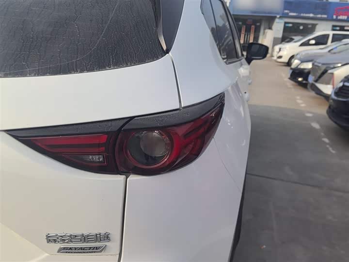 Фото 8 - Mazda CX-5