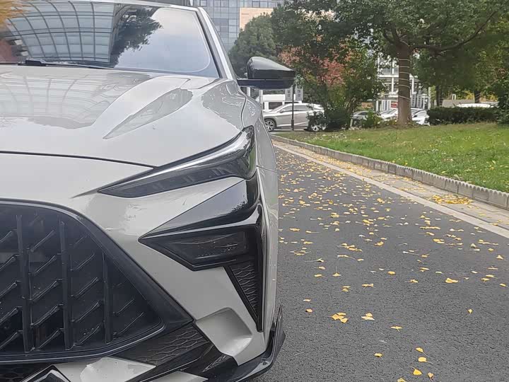 Фото 10 - MG Motor 6