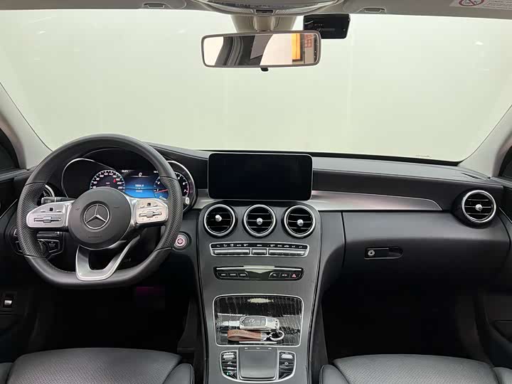 Фото 5 - Mercedes-Benz C-Class