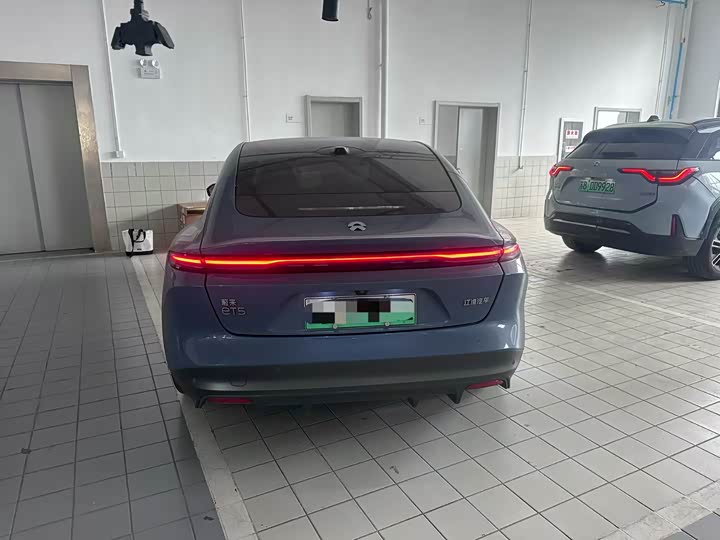 Фото 8 - Nio ET5