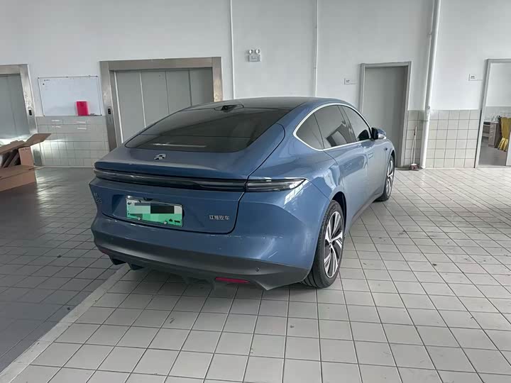 Фото 9 - Nio ET5