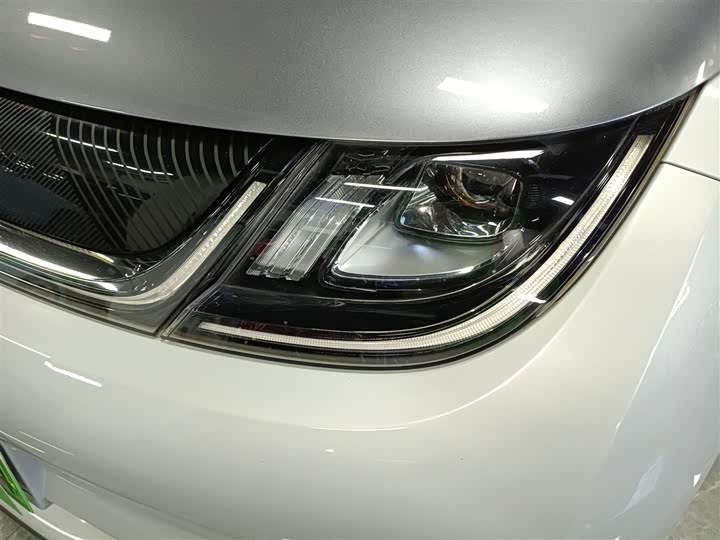 Фото 24 - BYD Dolphin