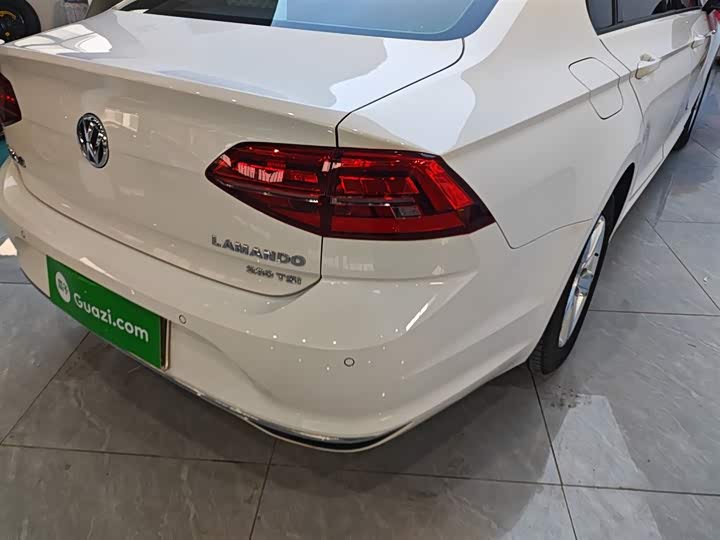 Фото 8 - Volkswagen Lamando L