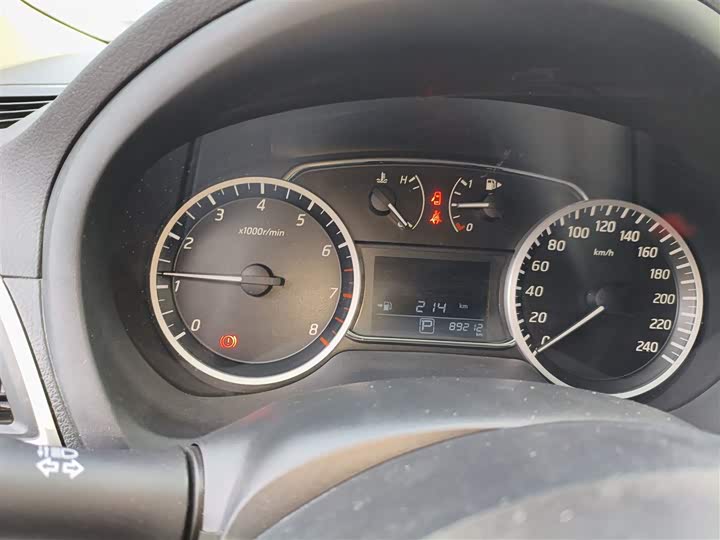 Фото 12 - Nissan Sylphy