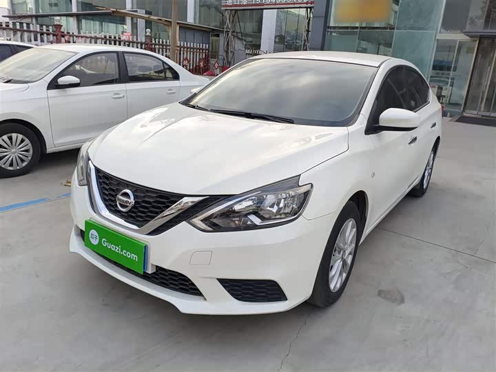 Фото 2 - Nissan Sylphy