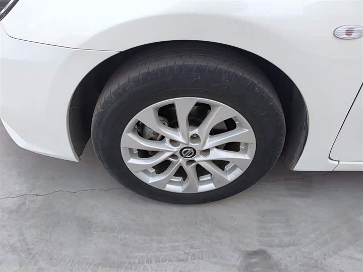 Фото 23 - Nissan Sylphy