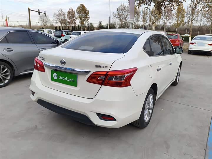 Фото 7 - Nissan Sylphy