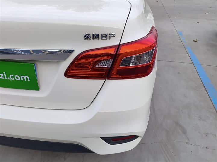 Фото 8 - Nissan Sylphy