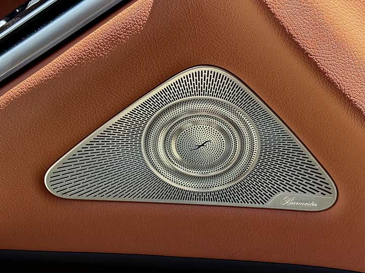 Фото 10 - Mercedes-Benz Maybach S-Class