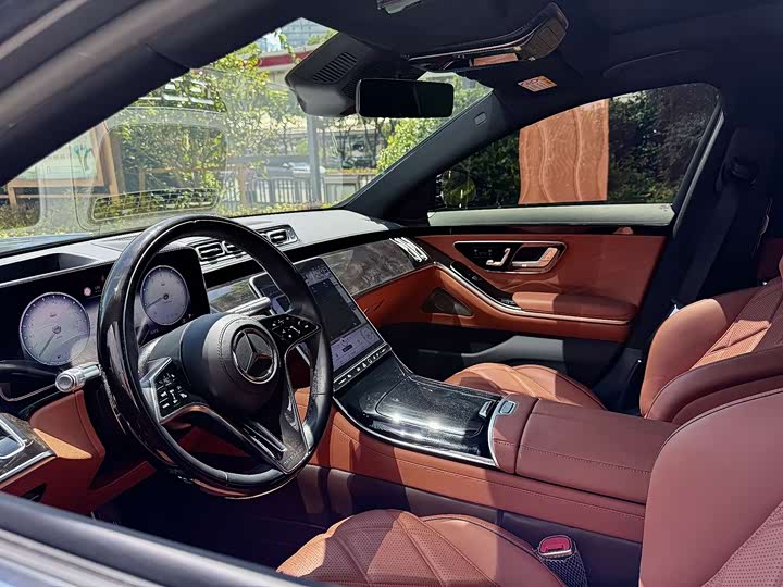 Фото 7 - Mercedes-Benz Maybach S-Class