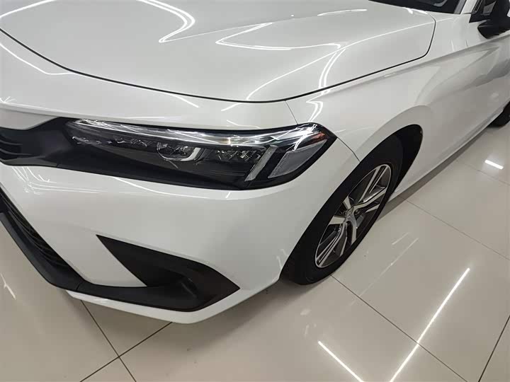 Фото 24 - Honda Civic