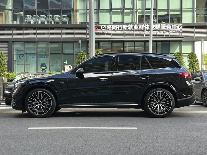 Фото 3 - Mercedes-Benz GLC-Class AMG