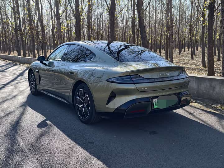 Фото 14 - Xiaomi SU7