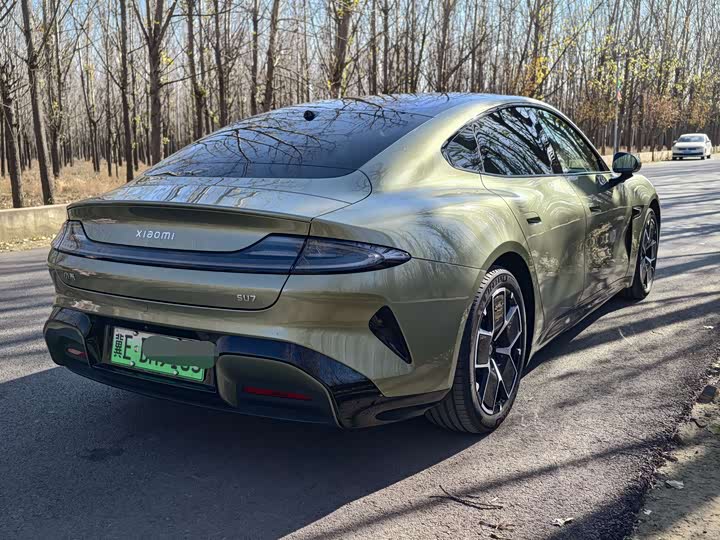 Фото 15 - Xiaomi SU7