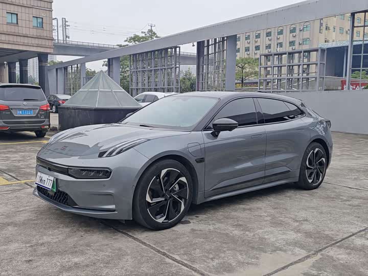 Фото 1 - Zeekr 001