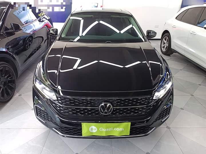 Фото 3 - Volkswagen Passat