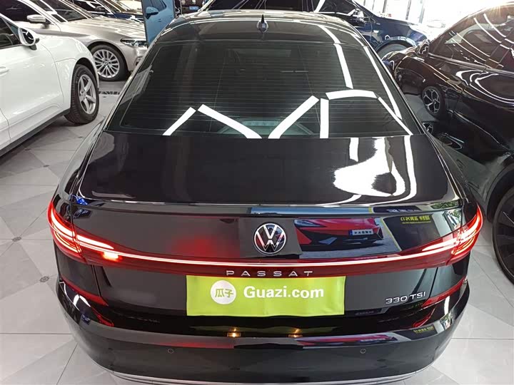 Фото 6 - Volkswagen Passat