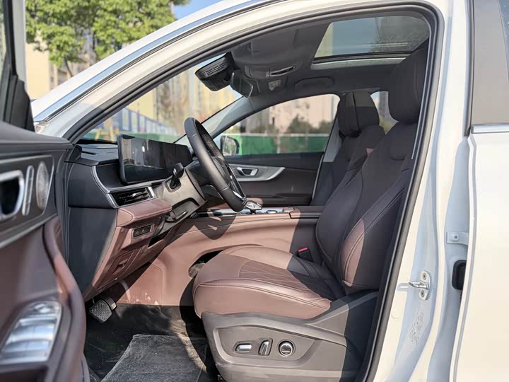 Фото 9 - Chery Tiggo 8 Pro