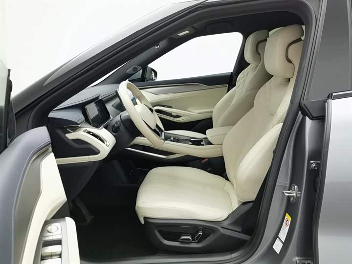 Фото 10 - BYD Song L