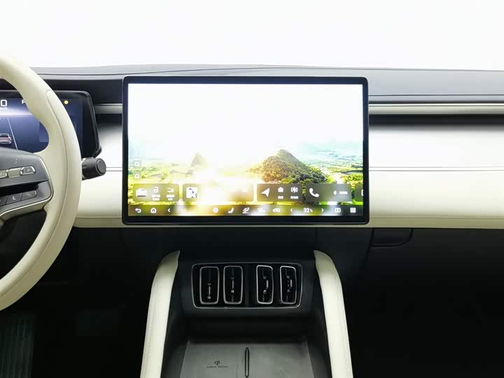 Фото 12 - BYD Song L