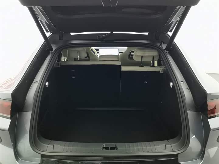 Фото 16 - BYD Song L