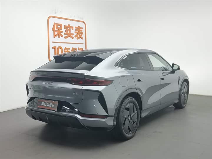 Фото 2 - BYD Song L