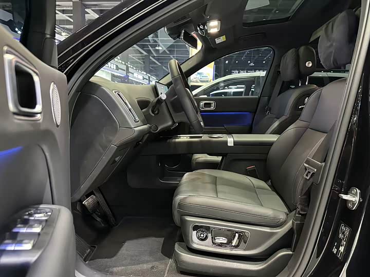 Фото 6 - LiXiang L9