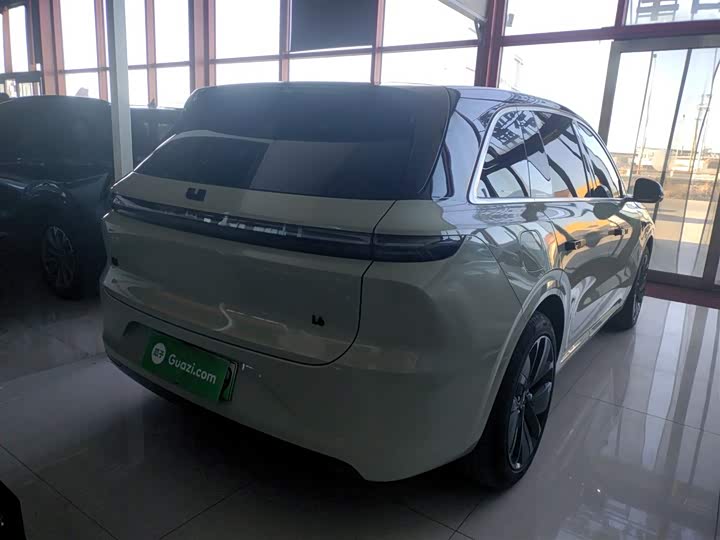 Фото 7 - LiXiang L6